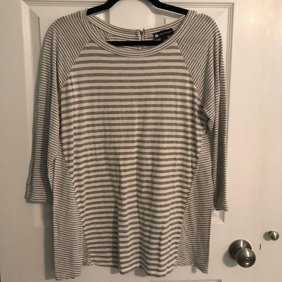 Grey striped top - Picture 2 of 3